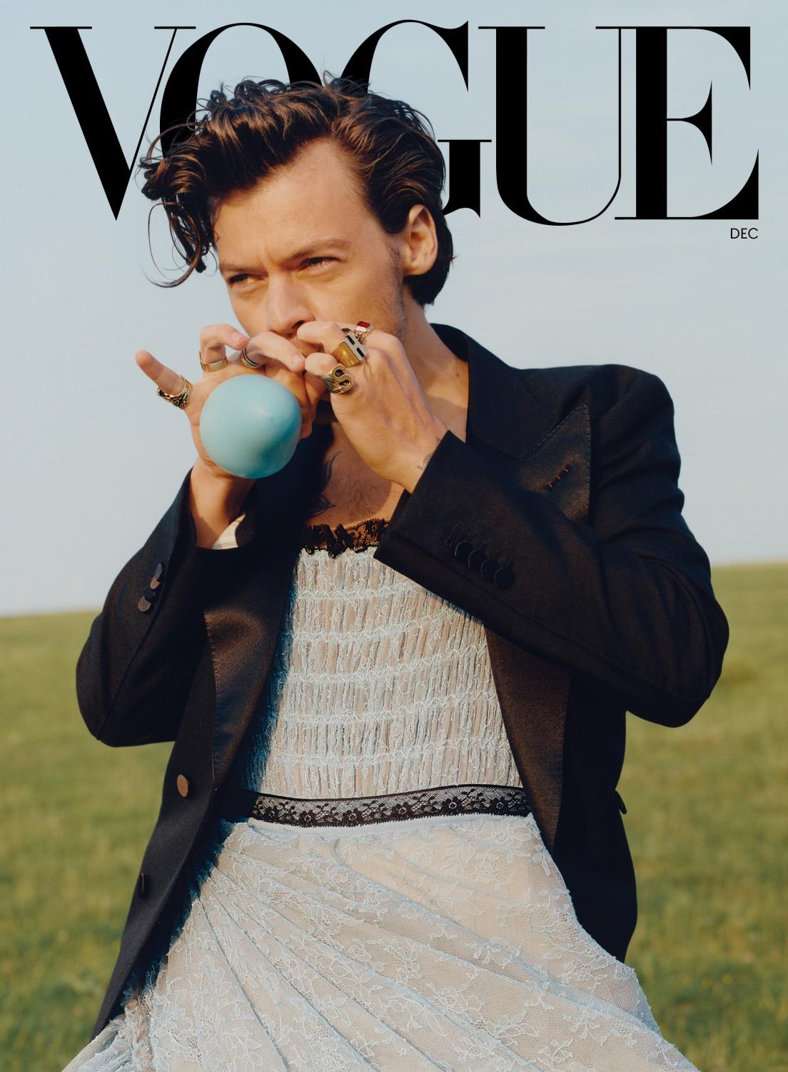 Harry Styles is Single-Handedly Redefining Menswear