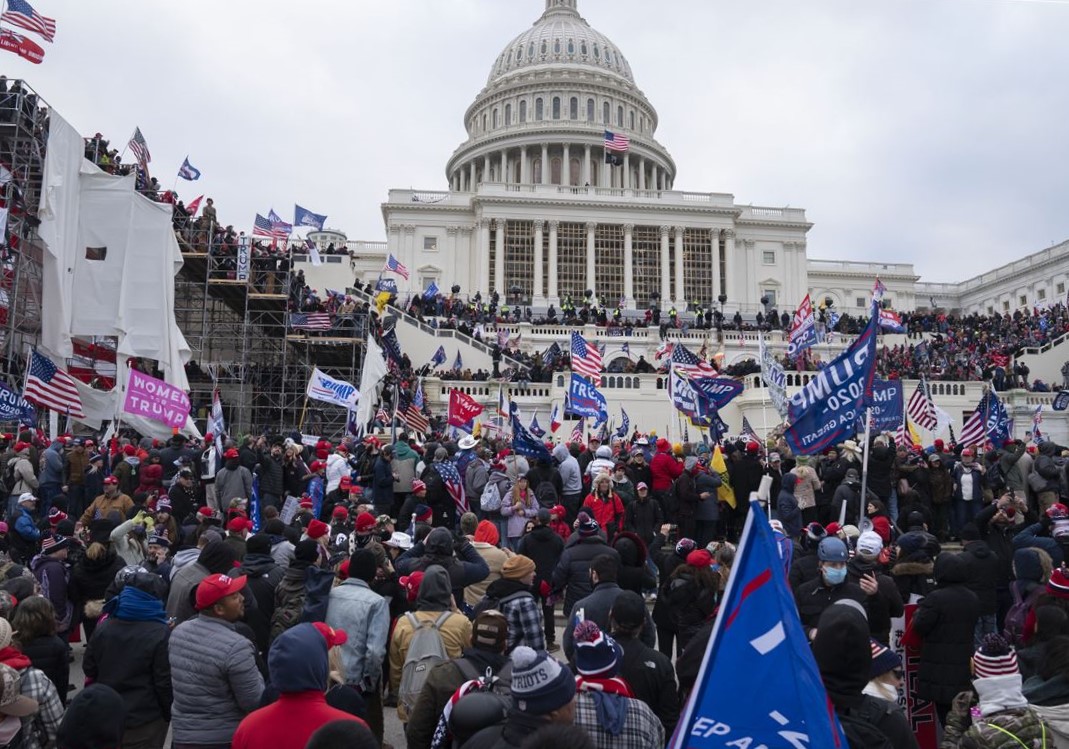 MAGA VS. BLM: Two Americas – NA Eye